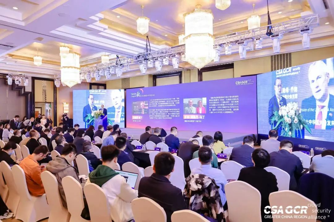 1683603461371991.jpg 640.jpg