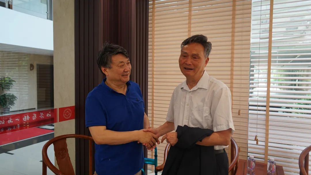 1695279039267666.jpeg 640-3.jpeg