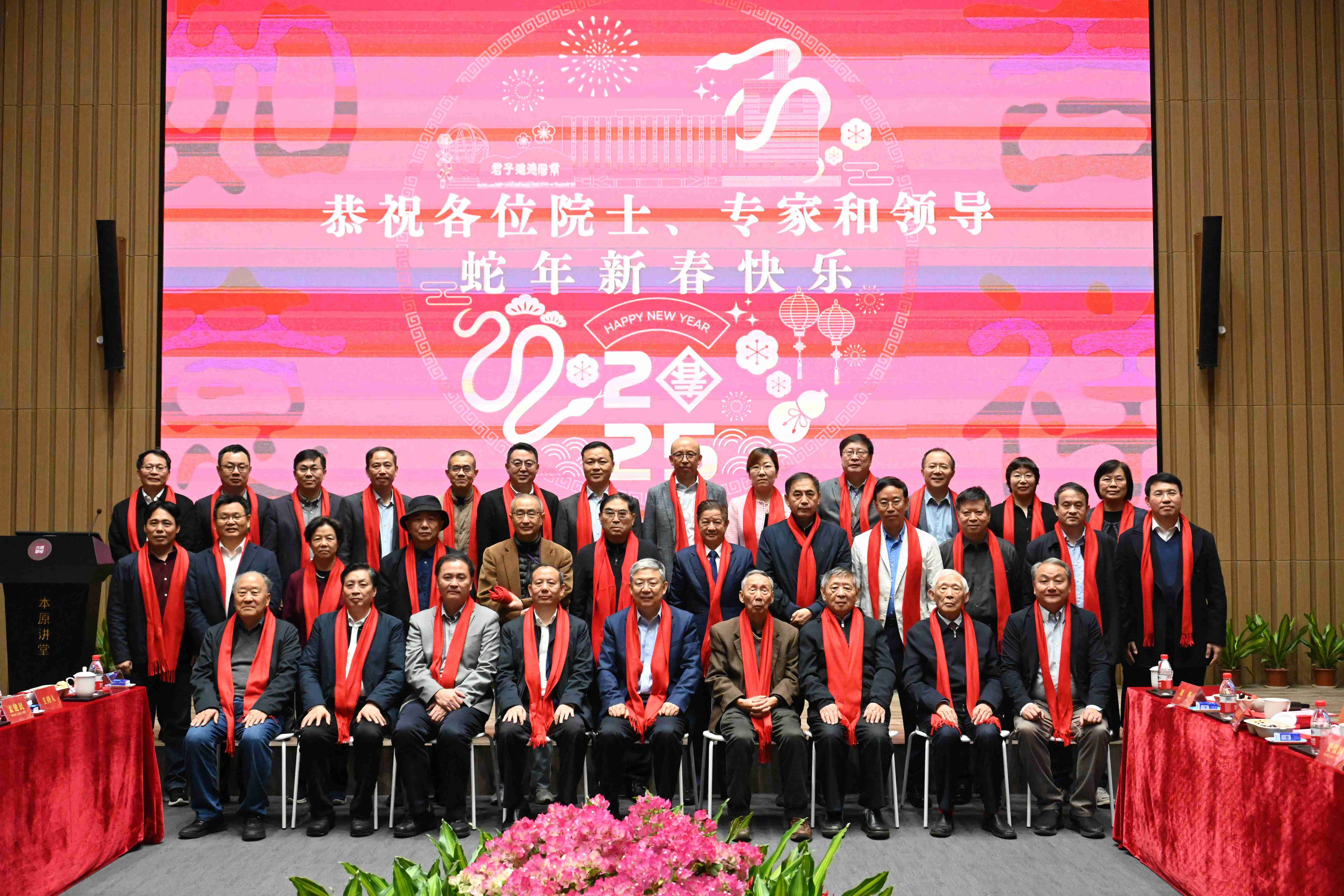 1739865629888668.jpg 5.jpg