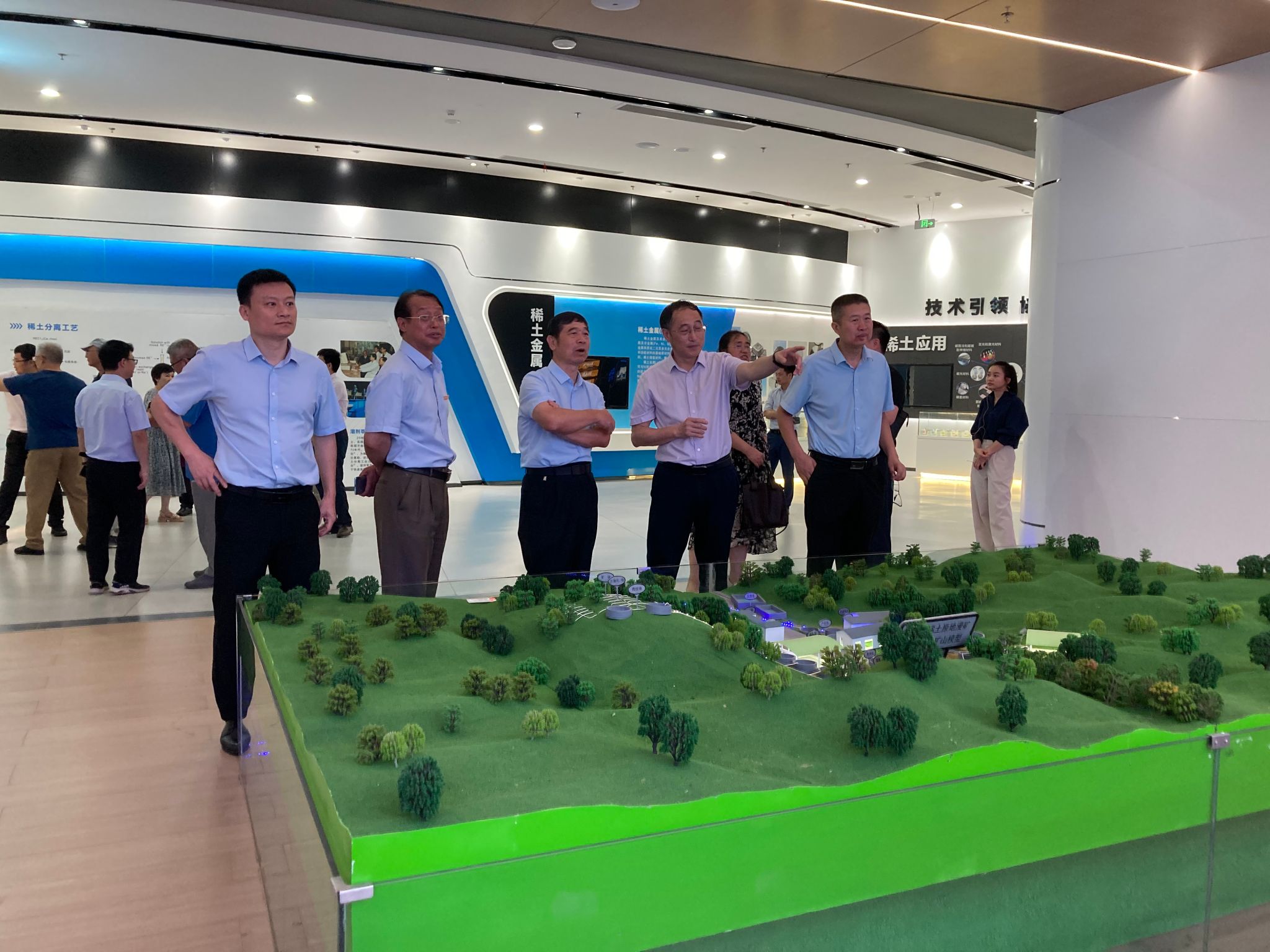 1751523996921652.jpg 5.jpg