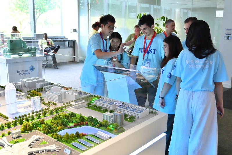 1756364297694158.jpg 6.jpg